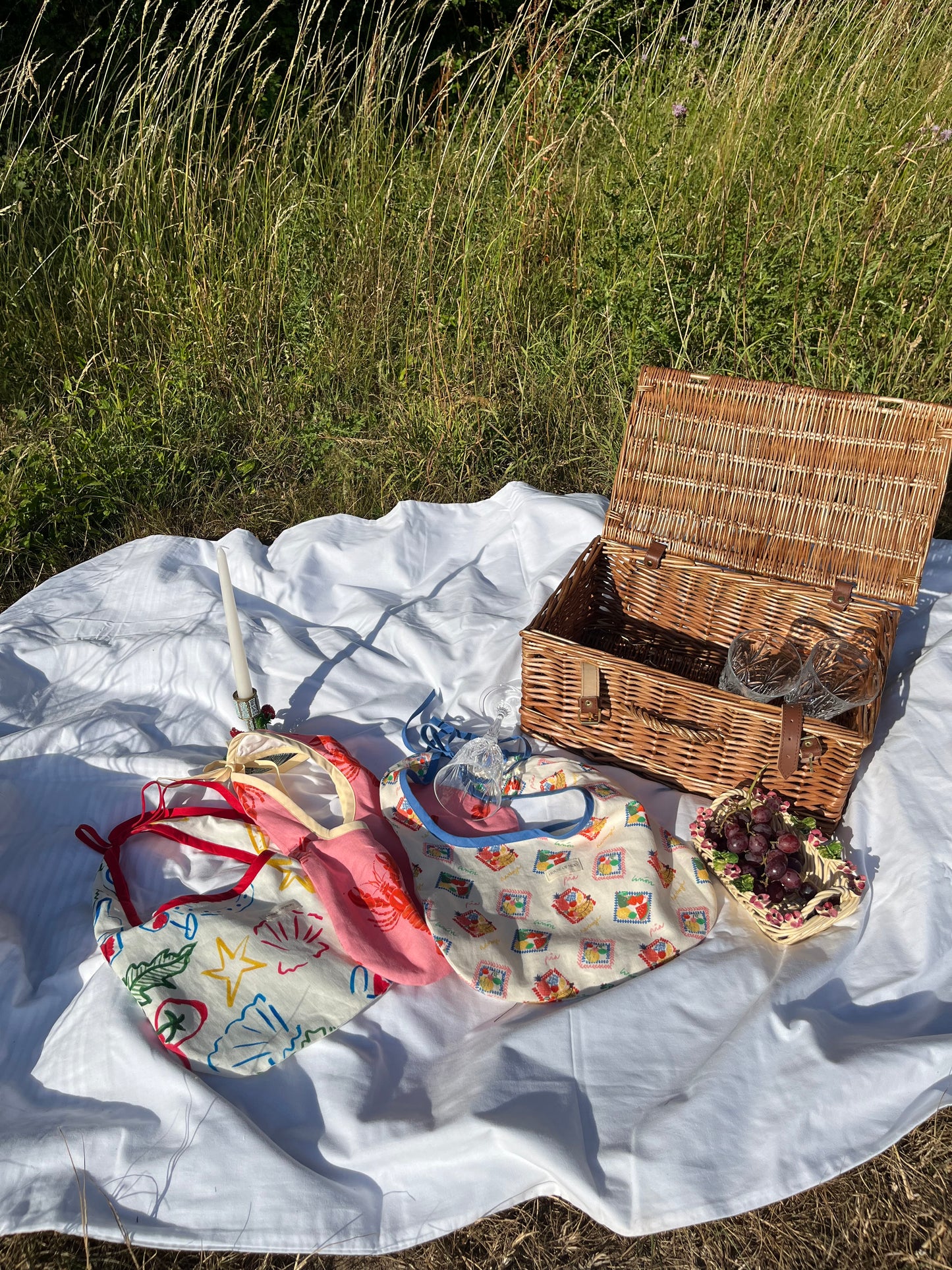 The Amelia handbag - Blue Picnic