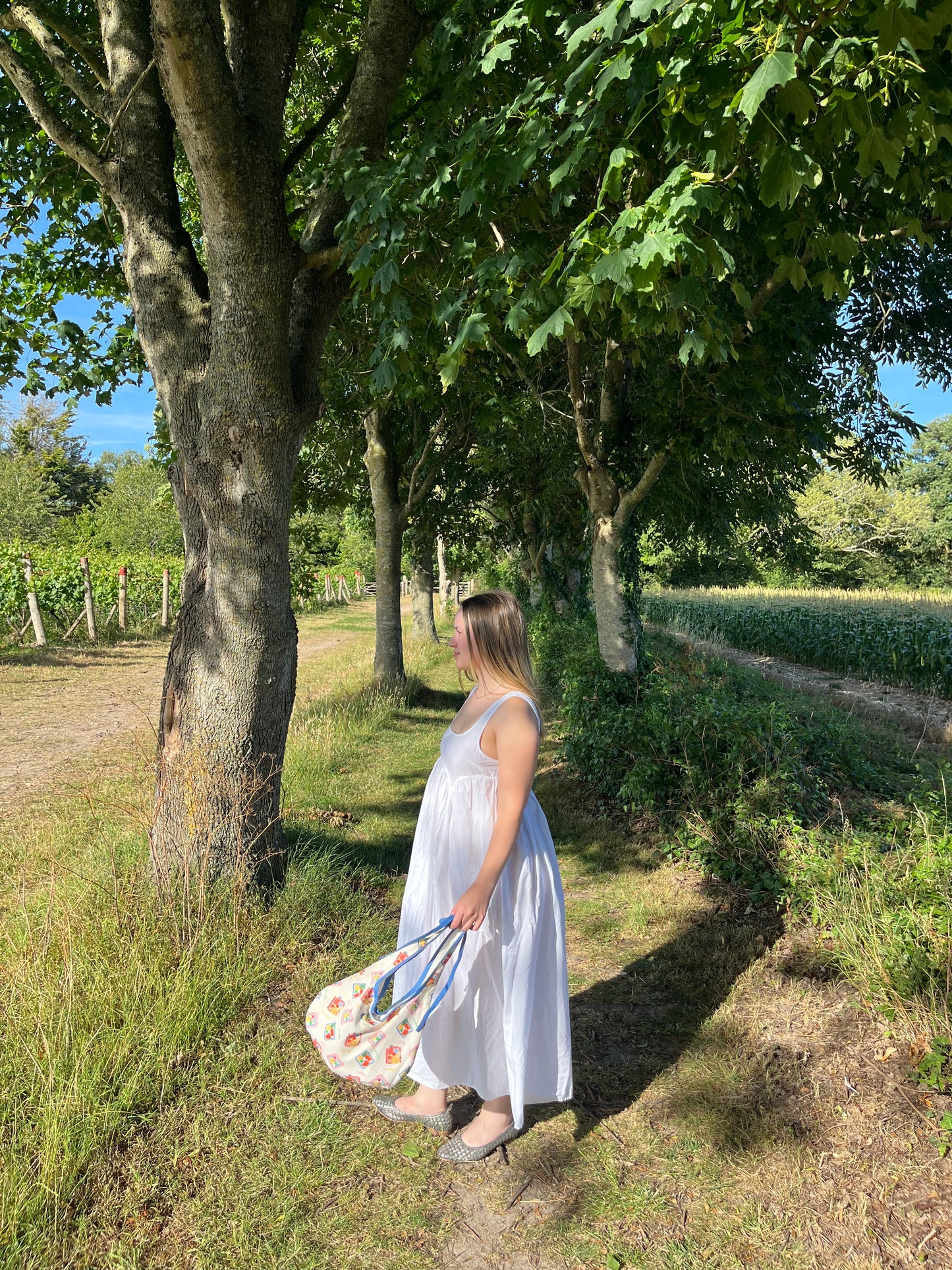 The Amelia handbag - Blue Picnic